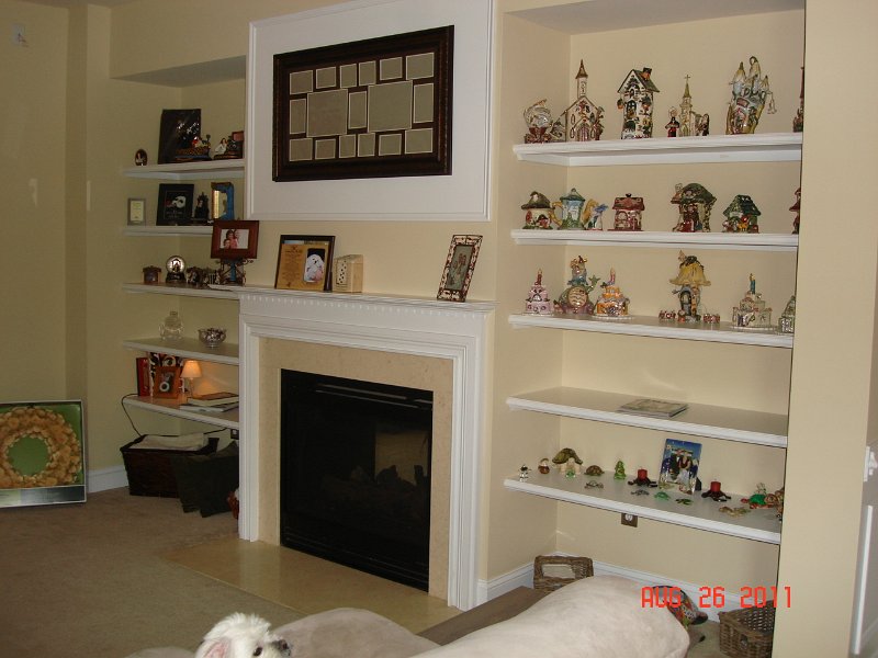 DSC05609.JPG - Family Room