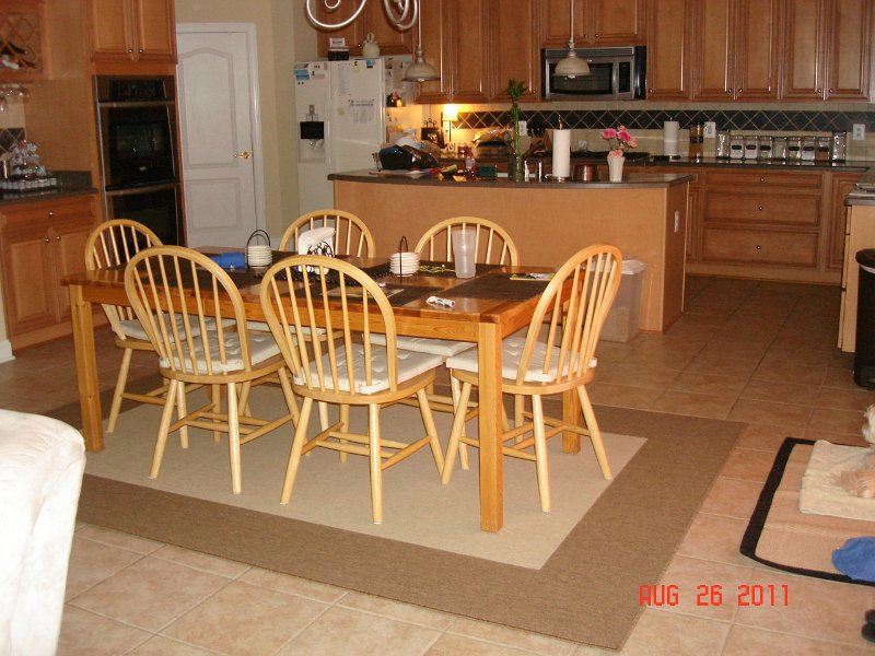 DSC05613.JPG - Kitchen