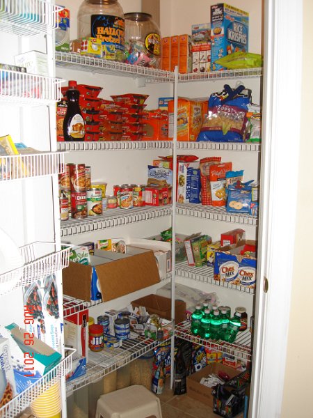 DSC05619.JPG - Pantry