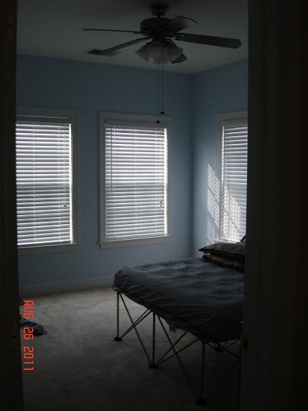 DSC05630.JPG - Guest Bedroom